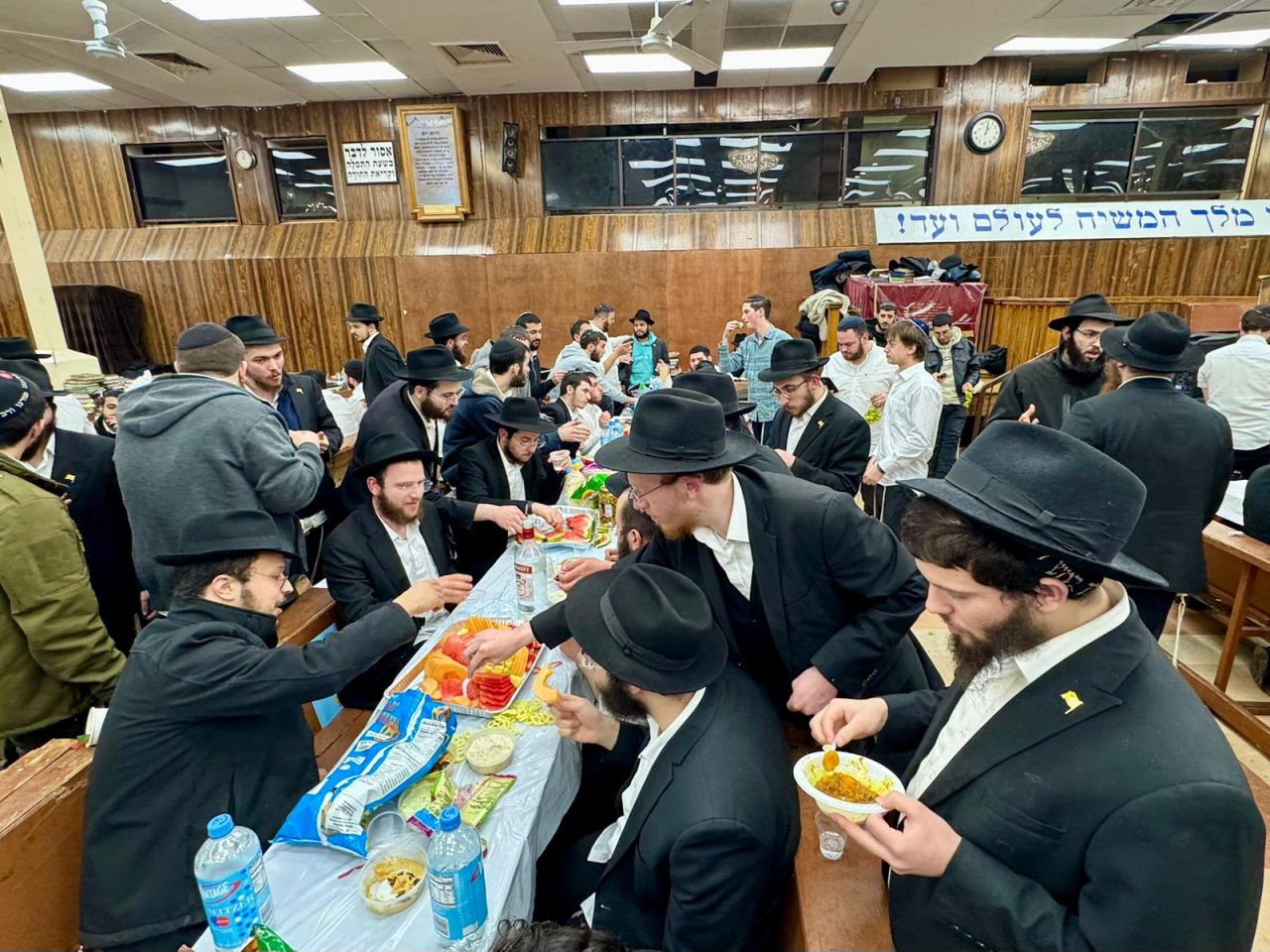 זכרונות והחלטות טובות בהתוועדות ב' ניסן ב-770